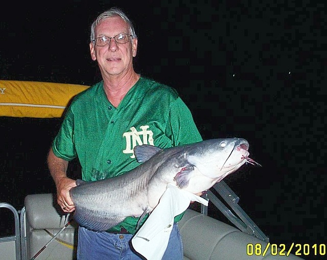 MY 17.5 pound BLUECAT caught the night of August 2nd,2010!